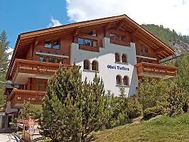Obri Tuftra Hotel *